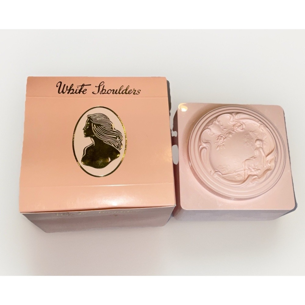 Vtg White Shoulders Bath Powder 8oz Full Container Puff Sculpted Lid Square Jar